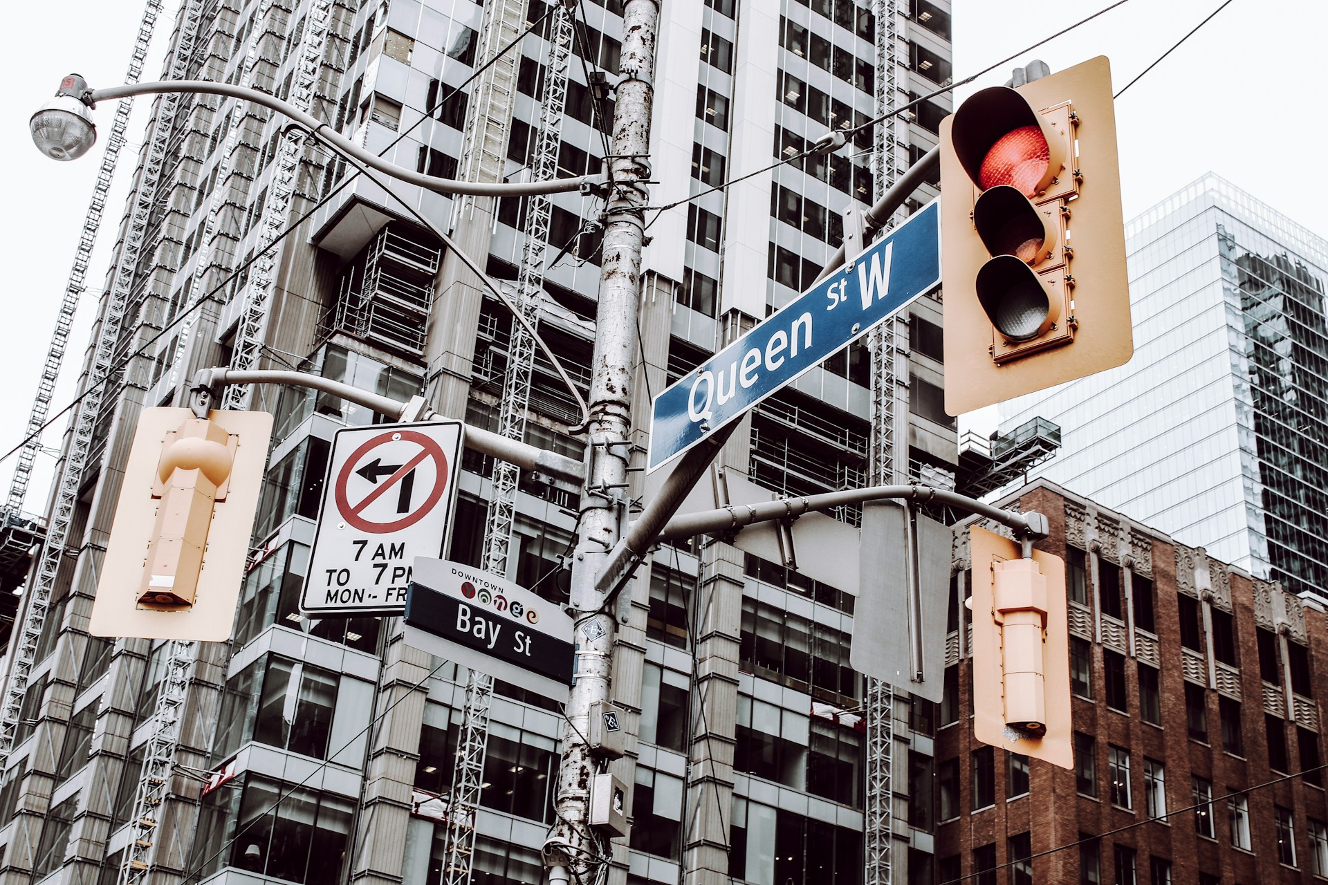 mikki-speid-AHub89SXnCE-unsplash