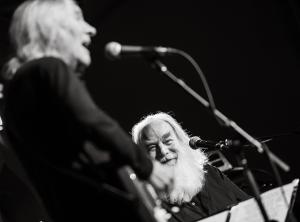 Albert Lee-11