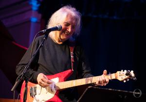 Albert Lee-16