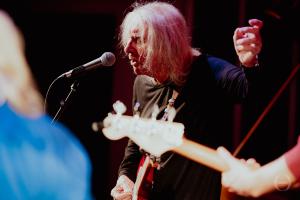 Albert Lee-19